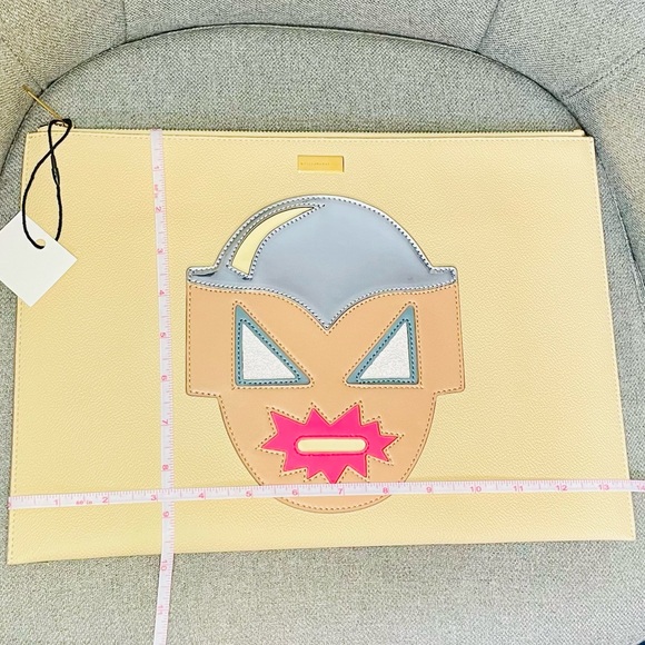 Stella McCartney Limited Edition Superhero Clutch w/ Shaggy Deer Interior Lining - Picture 9 of 9